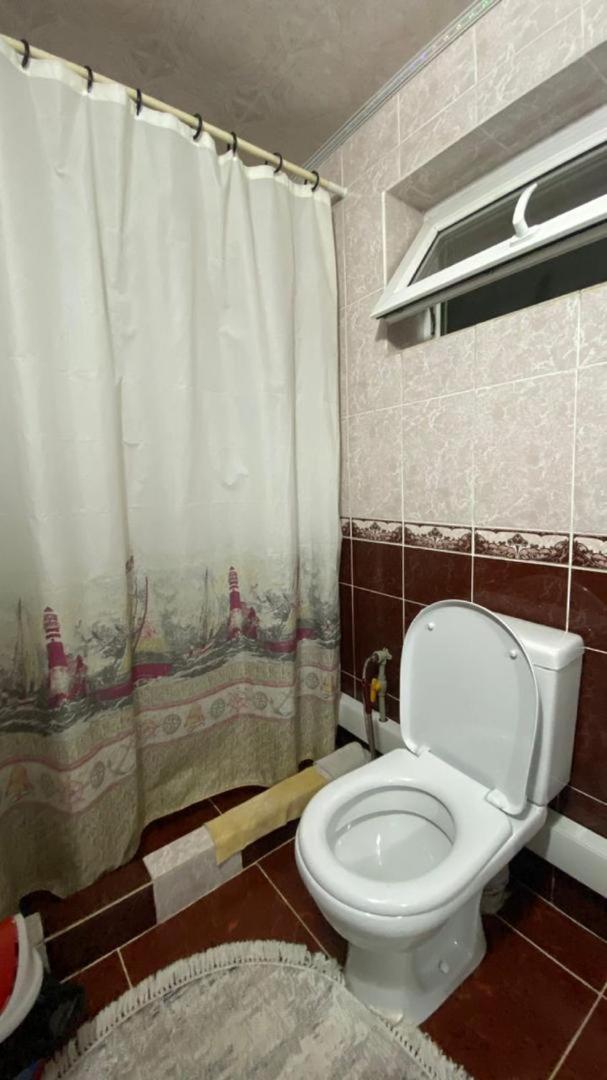 Guest House Lola Kochkor Εξωτερικό φωτογραφία