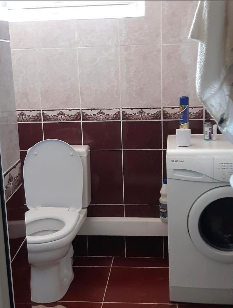 Guest House Lola Kochkor Εξωτερικό φωτογραφία