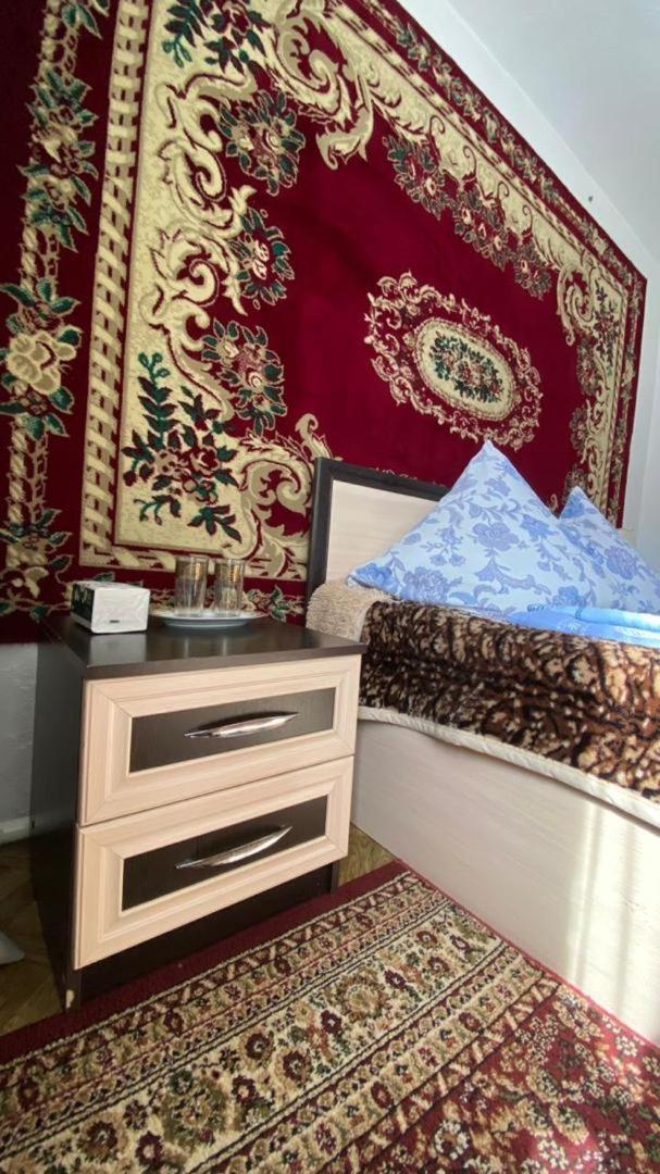 Guest House Lola Kochkor Εξωτερικό φωτογραφία